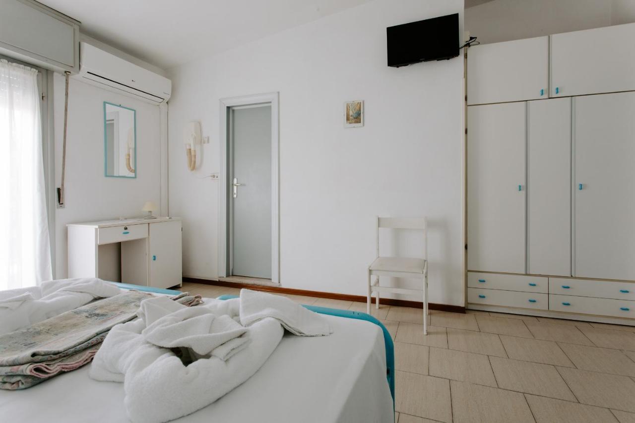 Hotel Edward Bellaria-Igea Marina Extérieur photo