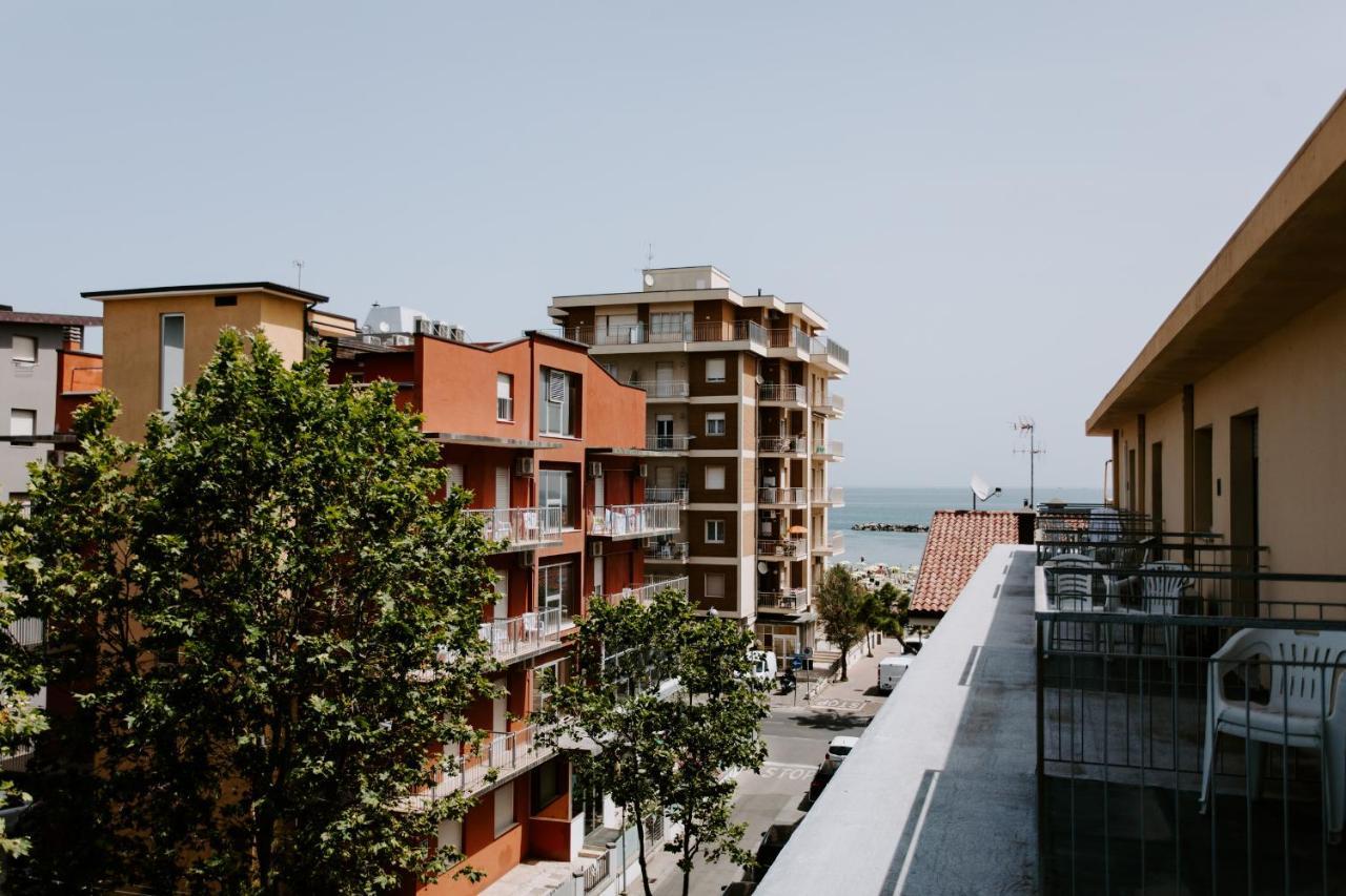 Hotel Edward Bellaria-Igea Marina Extérieur photo